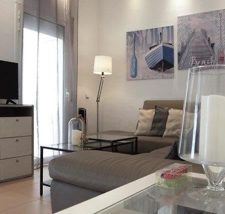 Ferienwohnung Vive La Playa Y La Noche De Sitges Aqui Exterior foto